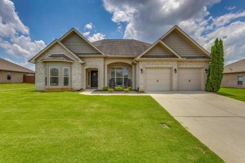 Spacious Meridianville Family Home w/Patio