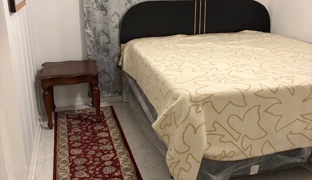 Spacious Walkout Basement Suite Near National Harbor & DC
