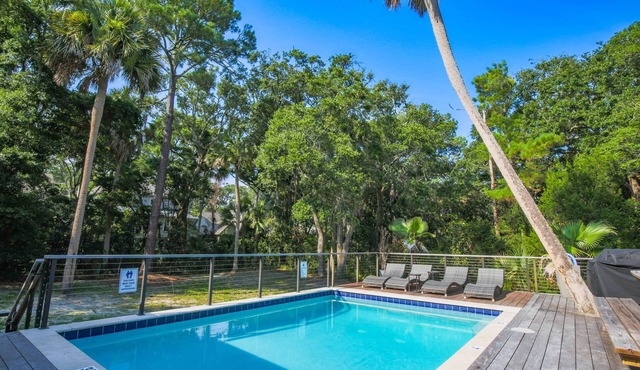 Steps to Beach! Private Heatable* Pool, Two Primary Suites, Bunk Bedroom, Two Dens & Terrific Patio