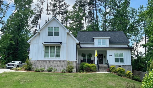 Stunning Retreat for Masters Guests! Only 7 miles from the Augusta National!