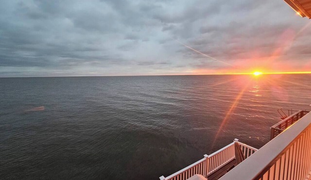 Stunning Views on Delaware Bay