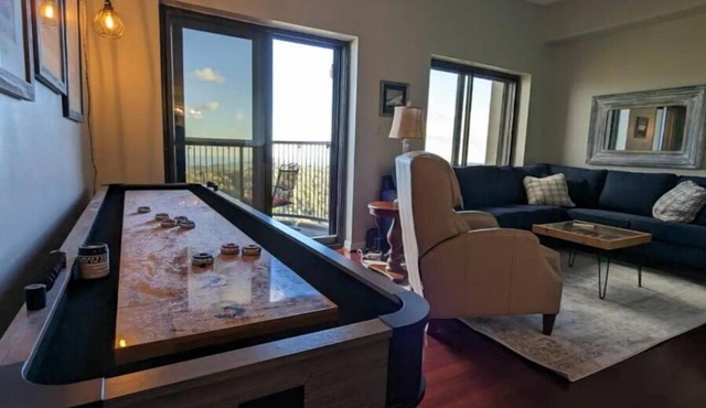 SugarLife Condo - Breathtaking Mtn Views
