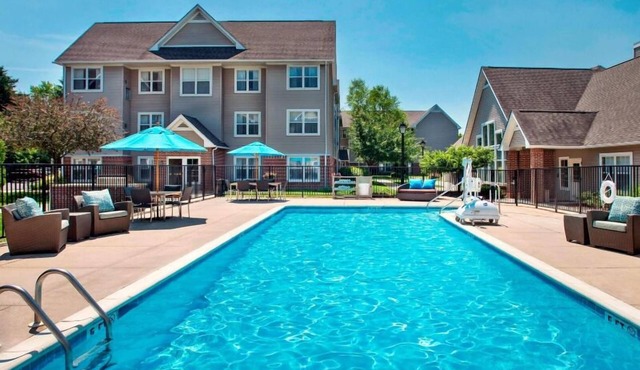 Suite w/Complimentary Breakfast! | Coca-Cola Park - 2.4 miles away!