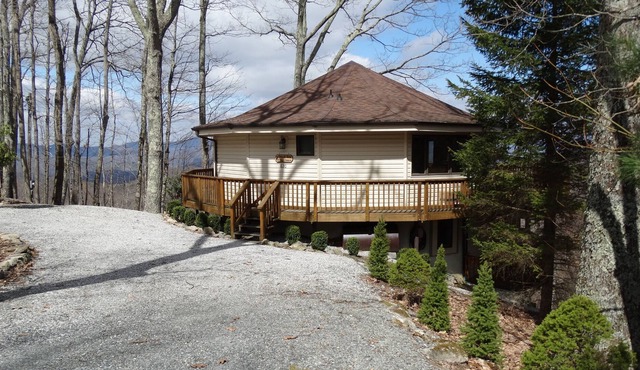 Summer Fun in the Mountains at Skyline View on Beech!