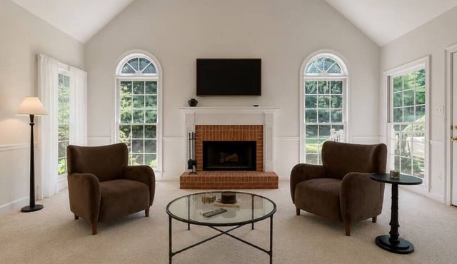 Sunny Serene 3BR Retreat on Half Acre with Workspaces, Garage & Spacious Yard