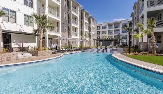 The Ascendant Loft-Walk to River Street & Historic District