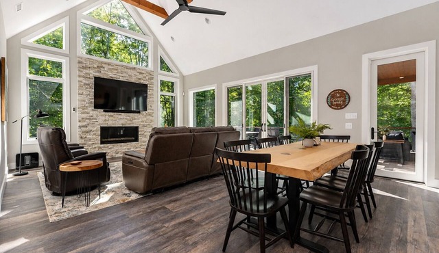 The Creeks of Serendipity | Luxury Pet-Friendly Home with Hot Tub 10 Min. from Black Mtn!