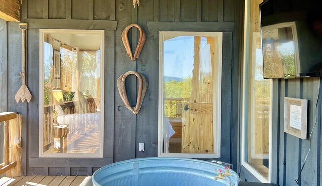 The Hawk Haven has awesome views and is a newly updated cabin with many extras