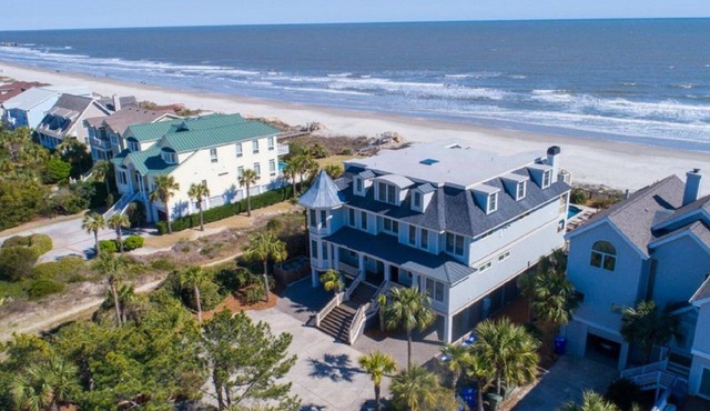 The Mansion at Isle of Palms - Beachfront with Pool