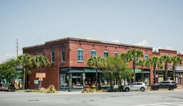 The Montgomery by Visit Apalach