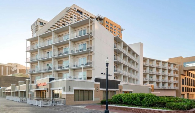 The Seahaus Hotel, Atlantic City Boardwalk, a Tribute Portfolio Hotel