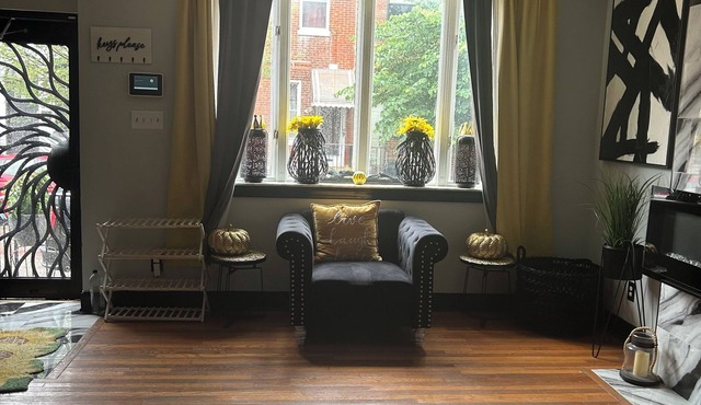 There’s No Place Like Home. Lovely 3-bedroom house in Philadelphia