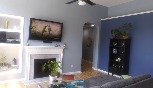 Two bedroom apartment near IOP and Sullivan's Island
