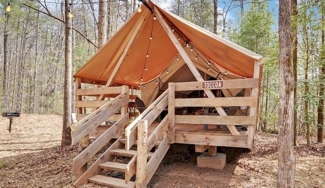 Unforgettable Georgia Glamping: Safari Tent Retreat in Suches