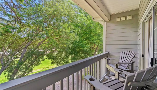 Unique Treehouse Getaway in Sea Trail - Sunset Beach