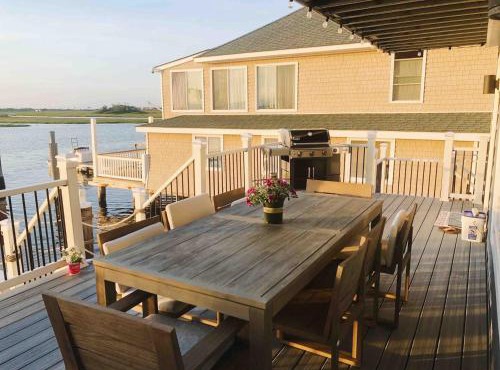 Ventnor Villa: On the Bay, 3 Blocks from Beach
