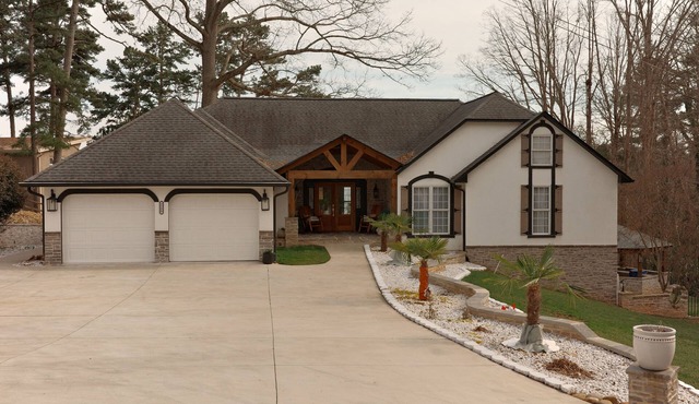 Vista Lanier