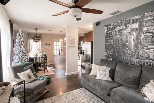 Walkable Dixieland District Gem with Yard