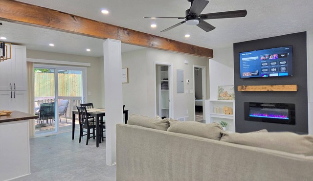 Walking distance to Mableton Amphitheatre! Family sized home with game room!