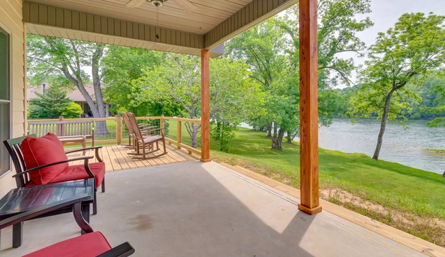 Waterfront Getaway w/Patio on the White River!