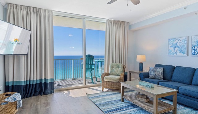 *Weekend Getaway! ~ July 11 - 14th open! *Updated condo!