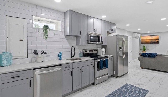 Welcome to Coastal Escape Arnold! This unit is located in the lower level of the home