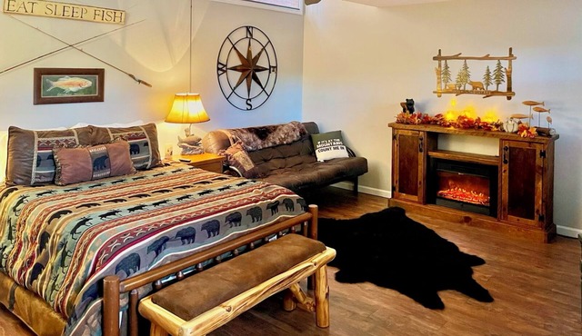 Willan Cabin near Lake Notelly, Blairsville GA
