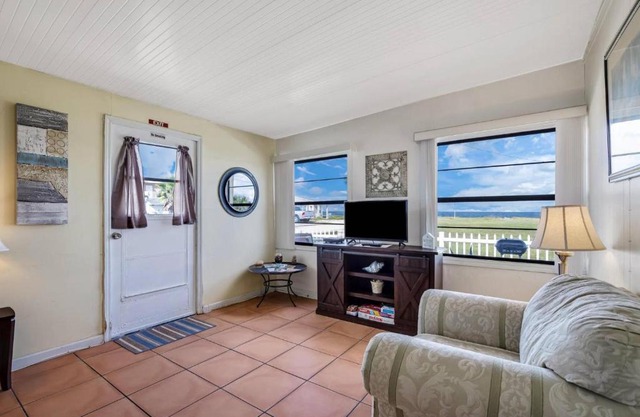 108 B 13th St Flagler Beach FL