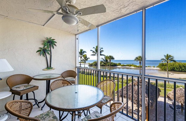 112 m² Condo ∙ 2 bedrooms ∙ 6 guests
