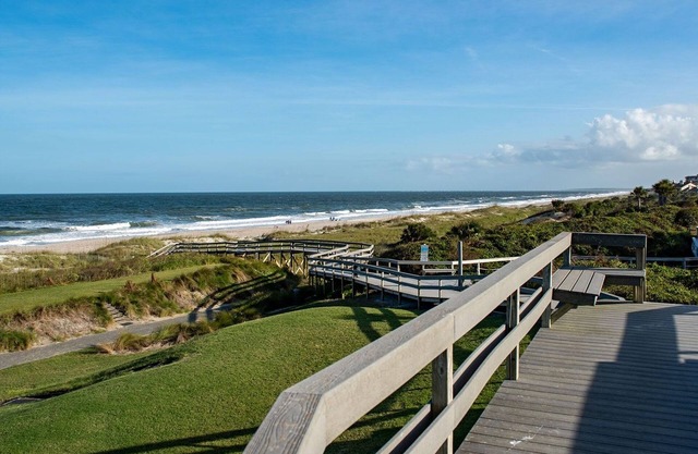 1145 Beach Walker | 4 Bed, 3 Bath