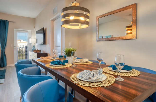 135 m² Condo ∙ 3 bedrooms ∙ 8 guests