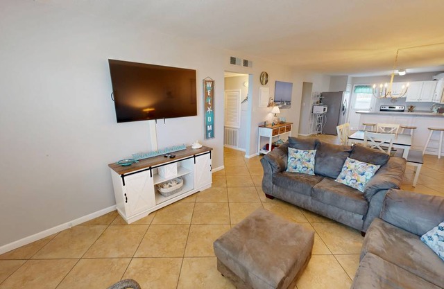 137 m² Condo ∙ 3 bedrooms ∙ 9 guests
