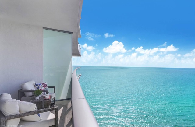 2 BDR Ocean and Pool View at 4111 S. Ocean