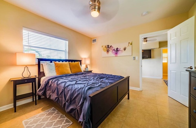 ❤️#2: Brand New, 1BR apt, Private Patio