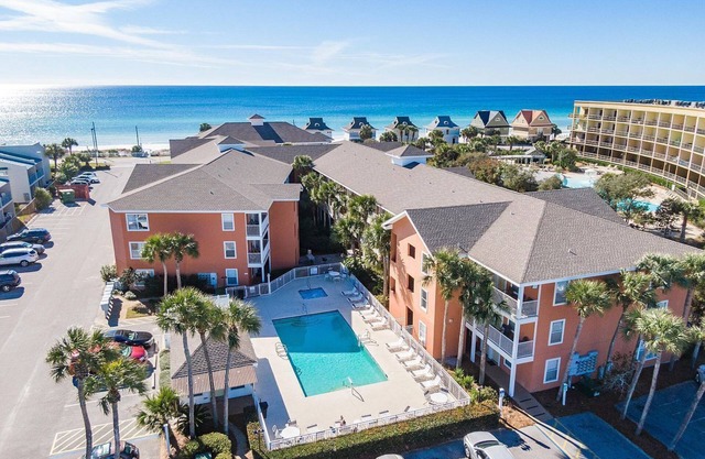 200 Steps to Private Beach - Ground Floor Condo!