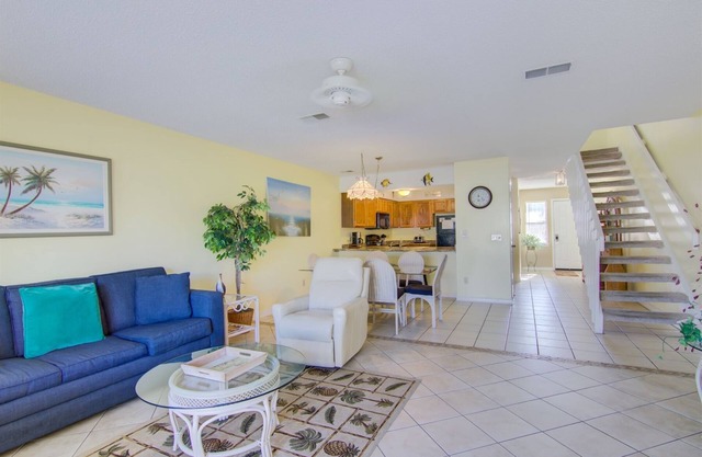 3 A, Three Bedroom Townhome | 0 Bed, 2 Bath