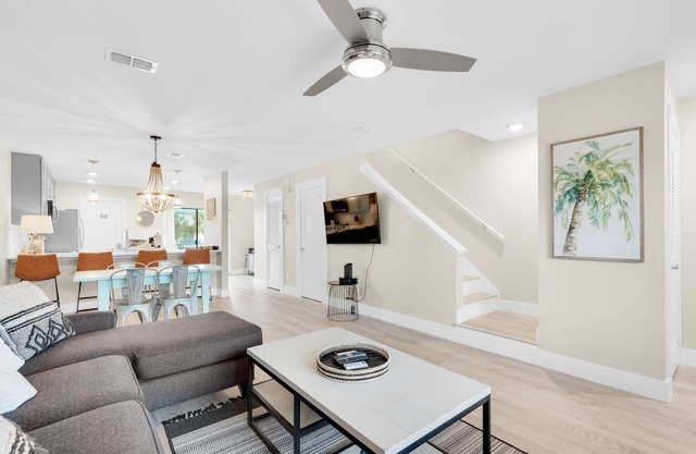 ⭐350yds 2 Beach-Community Pool + Grill-2BR Sandprints E10⭐