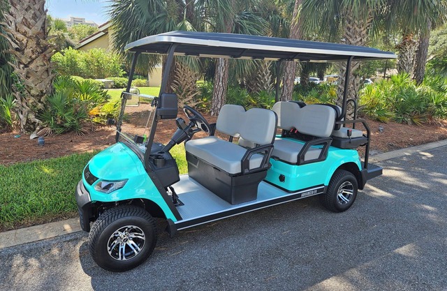 6-Seat Golf Cart ~ Private Patio ~ Lakefront ~ Community Pool