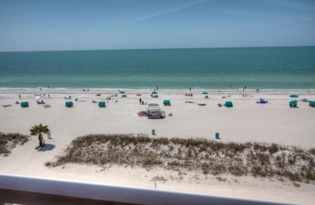 607 - Island Inn