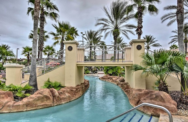 9 Mi to Disney: Davenport Townhome w/Pool Access!