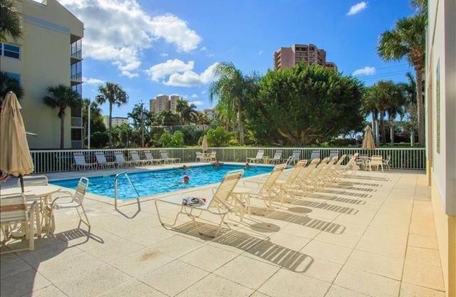 91 m² Condo ∙ 2 bedrooms ∙ 5 guests