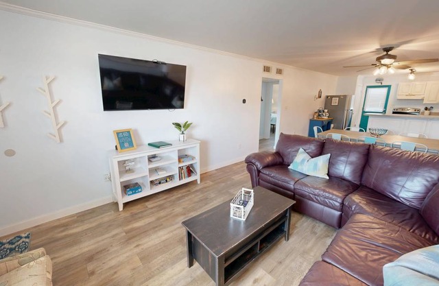 91 m² Condo ∙ 2 bedrooms ∙ 8 guests