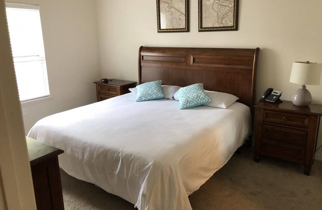 Lucaya Village Resort 