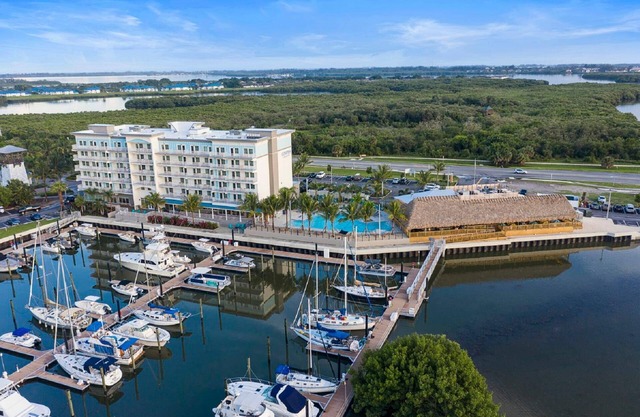Accessible One-Bedroom Suite w/Private Balcony & Sparkling Marina Views