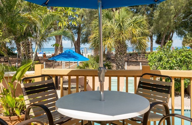 Alamanda Villas 6 Beach Side Condo With Heated Pool