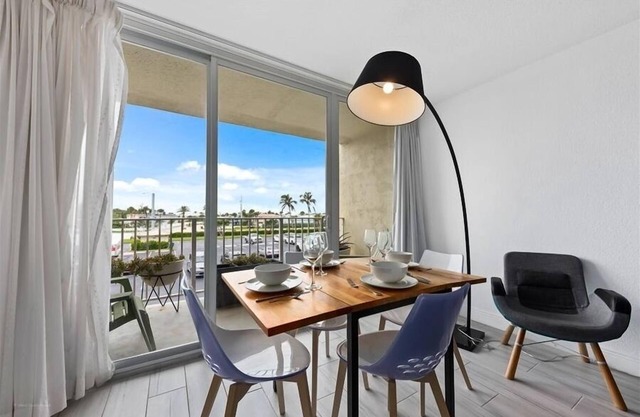 Beach Condo/High-End Finishes/Island Beach Resort/No Cleaning Fee/Condo 212