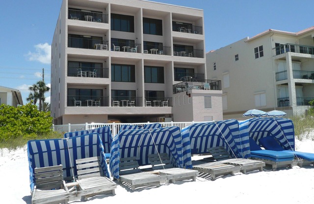 Beachfront Direct Gulf Front Condo Private Balcony Madeira Beach