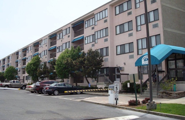Beautiful 1 bedroom unit at resort, sleeps 4