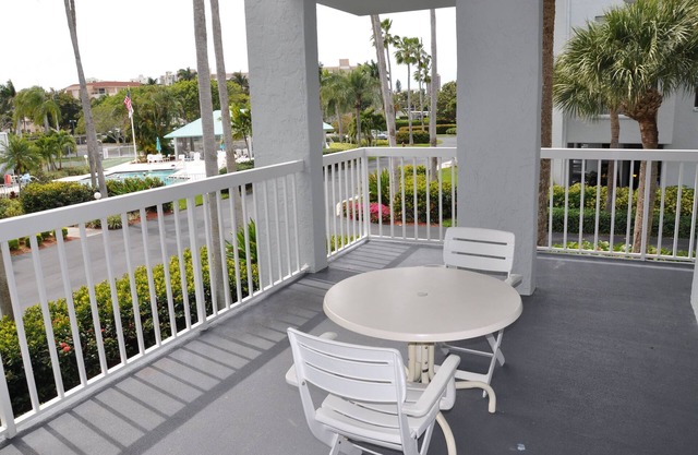 Eagle Cay 