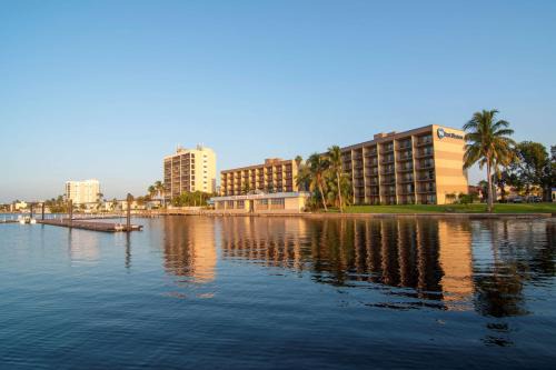 Western Fort Myers Waterfront 